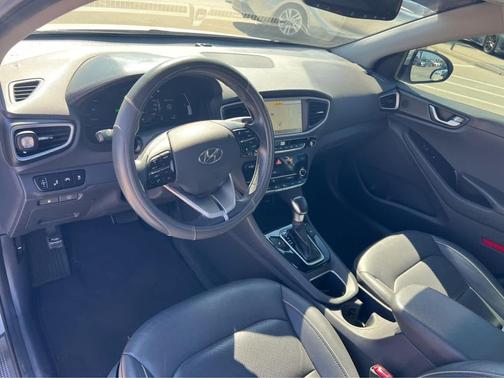 2018 Hyundai IONIQ Hybrid Limited