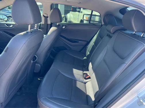 2018 Hyundai IONIQ Hybrid Limited