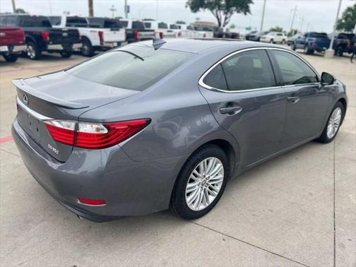 2015 Lexus ES 350 Crafted Line
