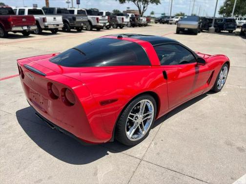 2005 Chevrolet Corvette Base