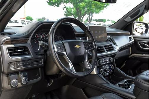 2021 Chevrolet Suburban LT