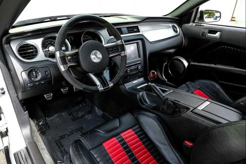 2012 Ford Shelby GT500 Base