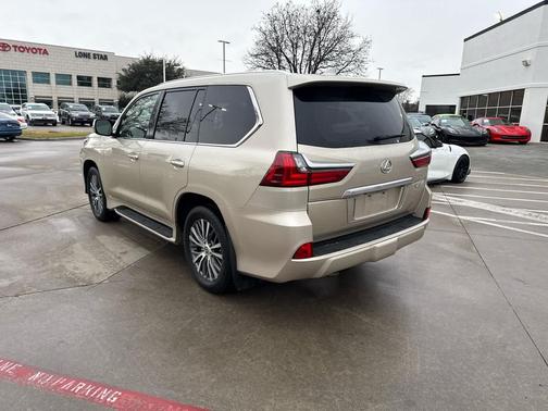 2019 Lexus LX 570 Base