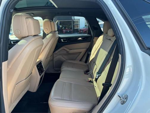 2019 Porsche Cayenne Cayenne E-Hybrid