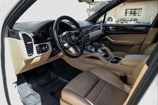 2019 Porsche Cayenne Cayenne E-Hybrid
