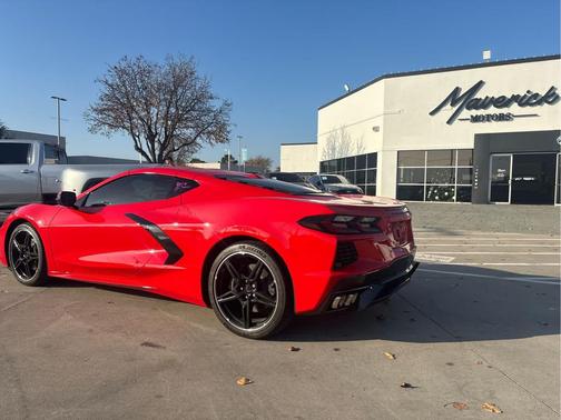 2025 Chevrolet Corvette Stingray w/1LT