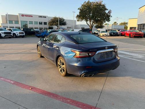 2022 Nissan Maxima SV Xtronic CVT