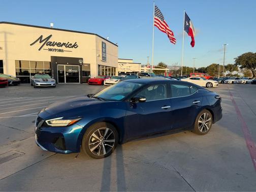 2022 Nissan Maxima SV Xtronic CVT