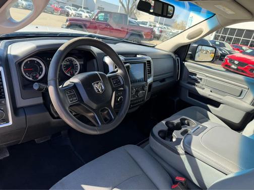 2018 RAM 2500 SLT Crew Cab 4x4 6'4' Box