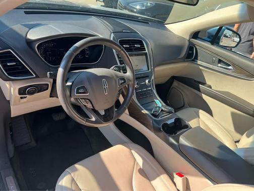 2018 Lincoln MKX Select