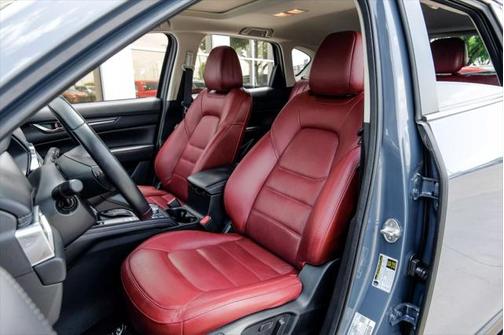 2023 Mazda CX-5 Carbon Edition