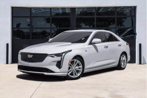2022 Cadillac CT4 Luxury