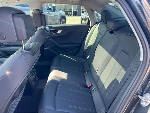 2020 Audi A4 40 Premium