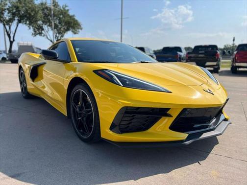 2025 Chevrolet Corvette Stingray w/2LT