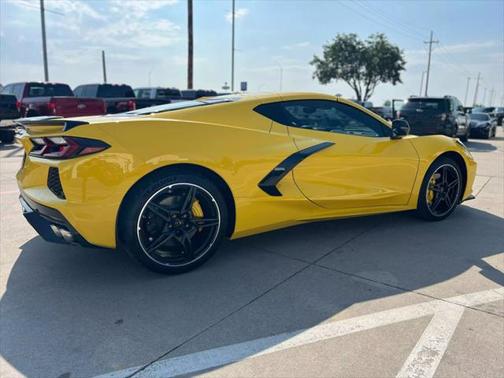 2025 Chevrolet Corvette Stingray w/2LT