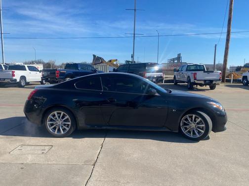 2014 INFINITI Q60 Journey