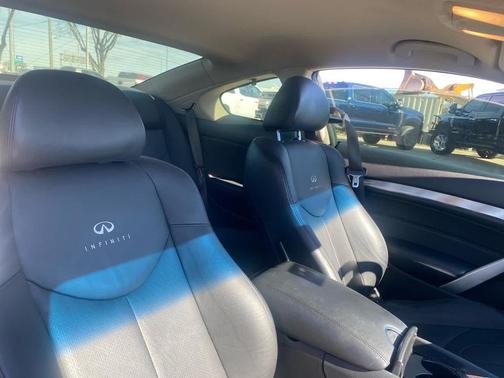 2014 INFINITI Q60 Journey