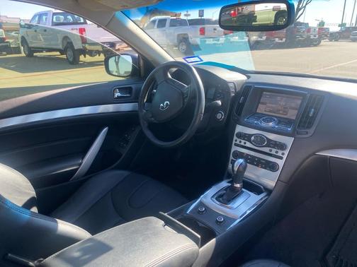 2014 INFINITI Q60 Journey