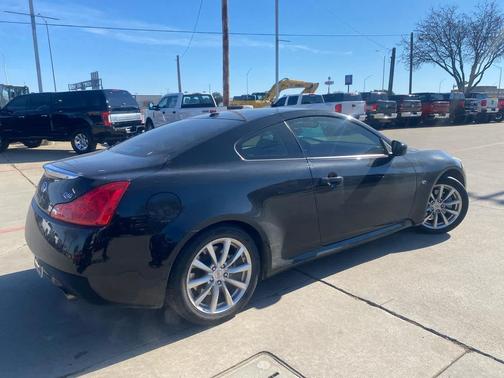 2014 INFINITI Q60 Journey