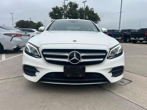 2018 Mercedes-Benz E-Class 4MATIC