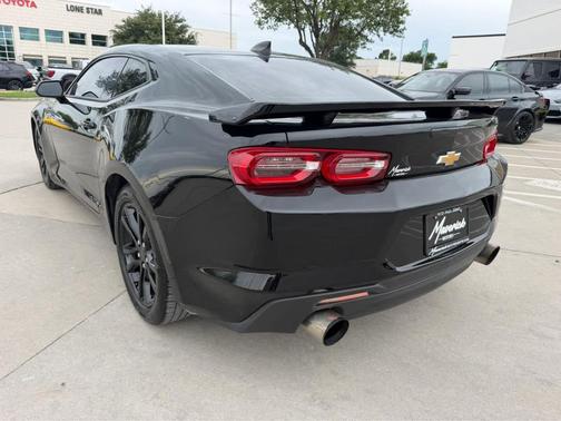 Black 2019 Chevrolet Camaro 1LS