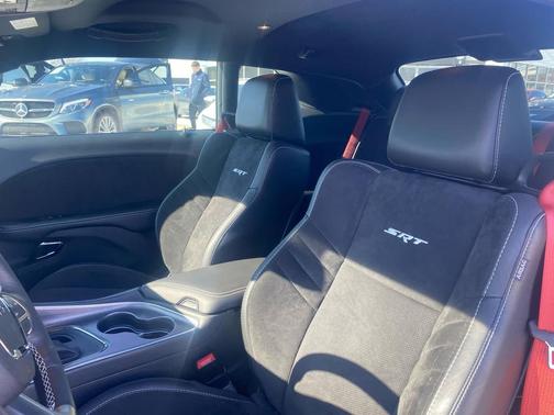 2016 Dodge Challenger SRT Hellcat