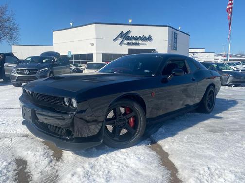 2016 Dodge Challenger SRT Hellcat