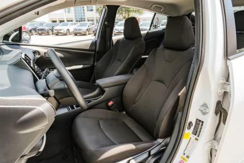 2021 Toyota Prius L