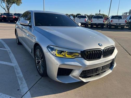 2017 BMW 540 540i