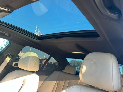 2017 BMW 540 540i