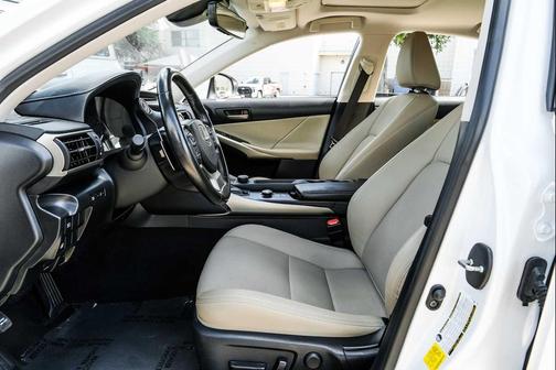 2020 Lexus IS 300 Base