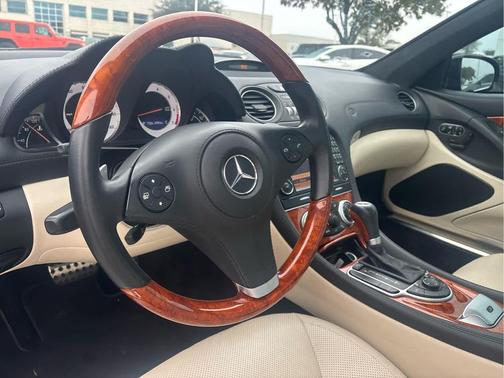 2011 Mercedes-Benz SL-Class SL 550