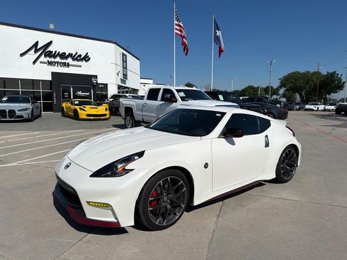 Pearl White Tricoat 2020 Nissan 370Z NISMO