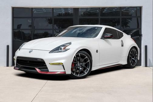 Pearl White Tricoat 2020 Nissan 370Z NISMO