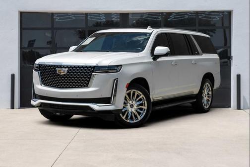 Crystal White Tricoat 2022 Cadillac Escalade ESV Premium Luxury