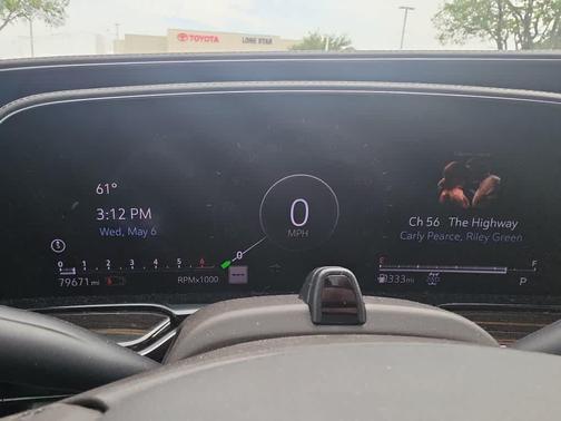 Crystal White Tricoat 2022 Cadillac Escalade ESV Premium Luxury