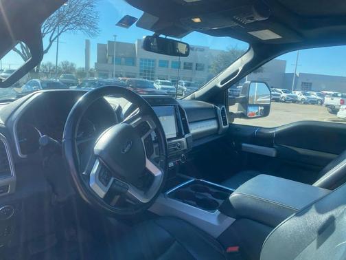 2022 Ford F-350 Lariat