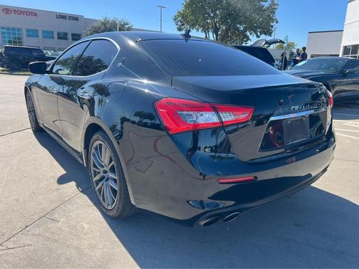 2018 Maserati Ghibli Base