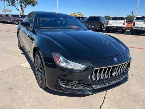 2018 Maserati Ghibli Base