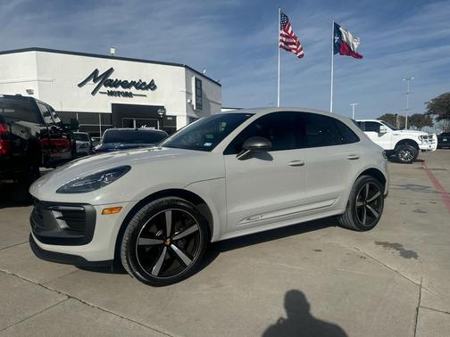 2024 Porsche Macan AWD