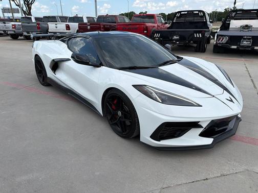 Arctic White 2020 Chevrolet Corvette Stingray w/3LT