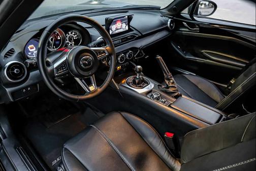2022 Mazda MX-5 Miata Grand Touring