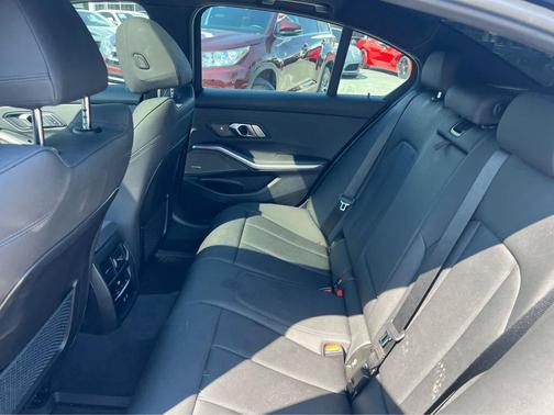 2021 BMW 330e Base