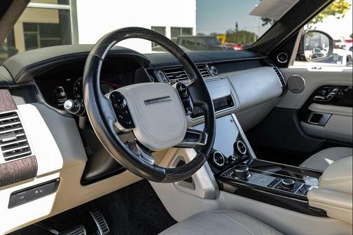 2020 Land Rover Range Rover Autobiography