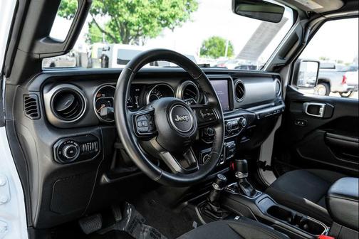 2021 Jeep Wrangler Willys