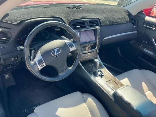 2011 Lexus IS 250C Base