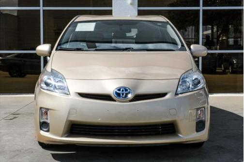 2011 Toyota Prius III