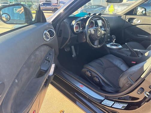 2010 Nissan 370Z Touring