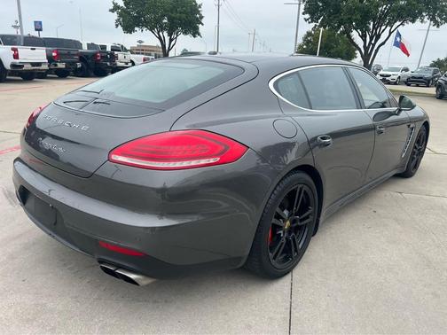 2014 Porsche Panamera Turbo Executive