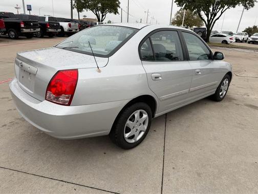 2004 Hyundai ELANTRA GLS